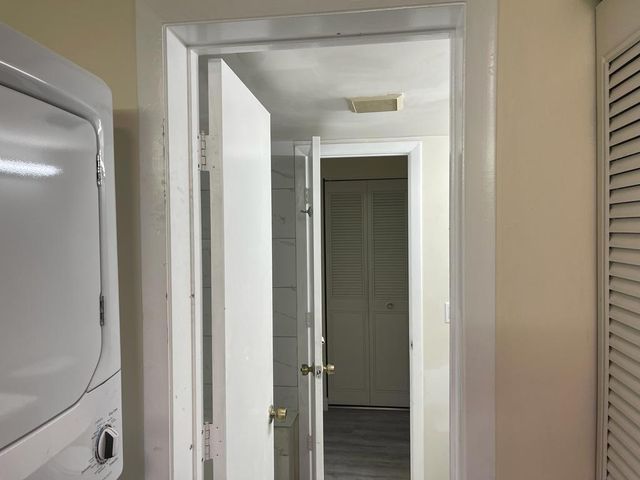 203 Foxtail Drive D2, Greenacres, FL 33415