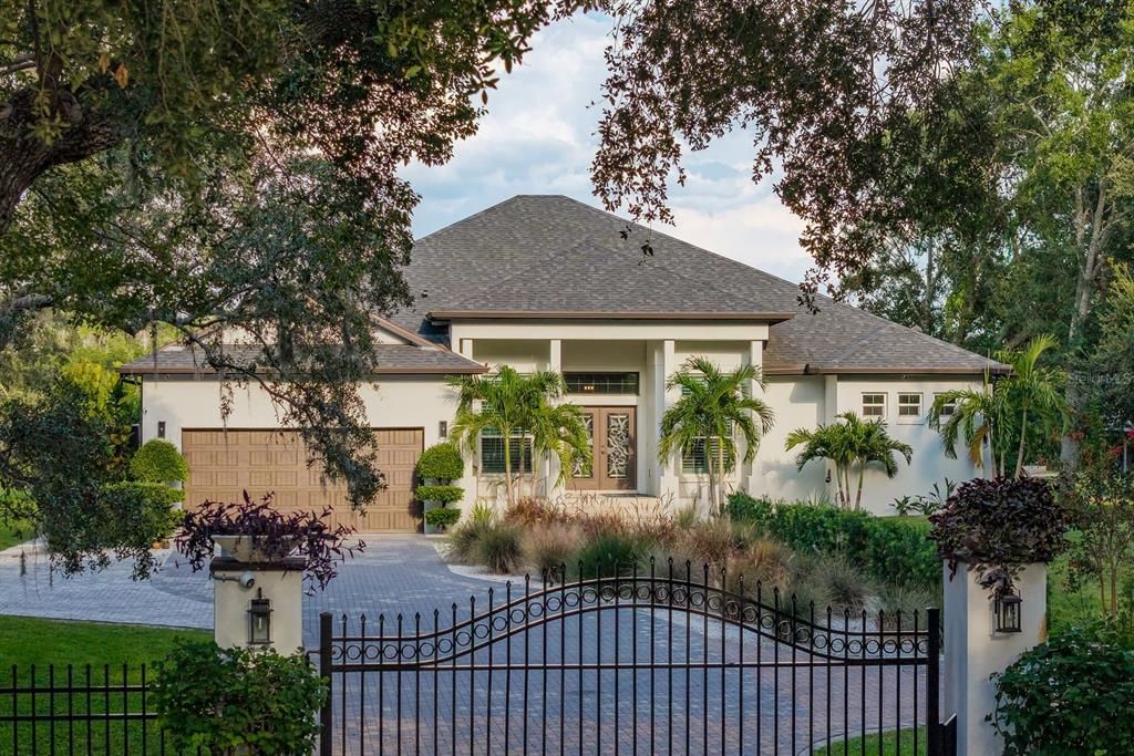 7811 BAY DRIVE A, Tampa, FL 33635