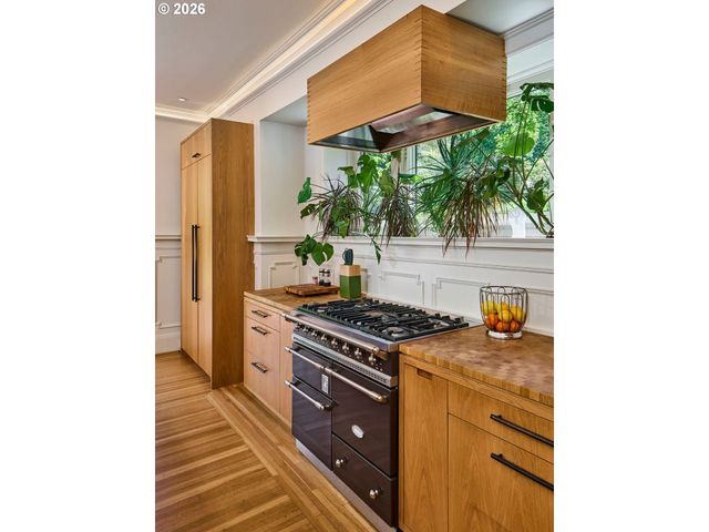 1611 Nw 32ND Ave, Portland, OR 97210