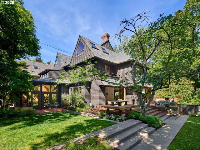 1611 Nw 32ND Ave, Portland, OR 97210
