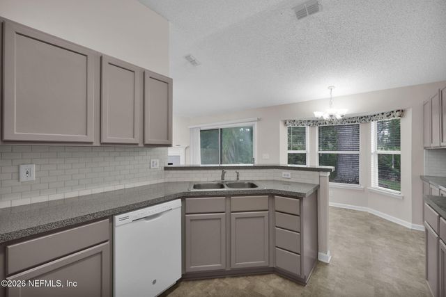12484 HATTON CHASE Lane W, Jacksonville, FL 32258
