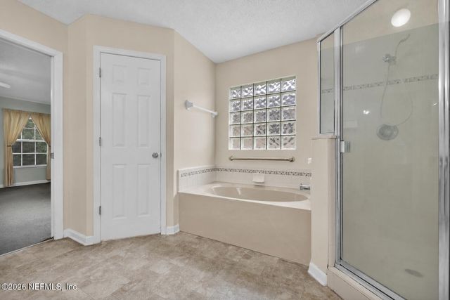12484 HATTON CHASE Lane W, Jacksonville, FL 32258