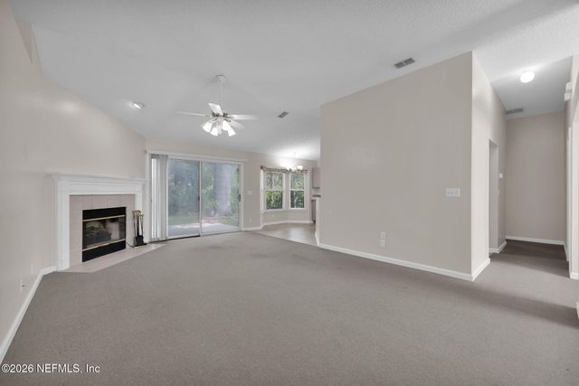 12484 HATTON CHASE Lane W, Jacksonville, FL 32258