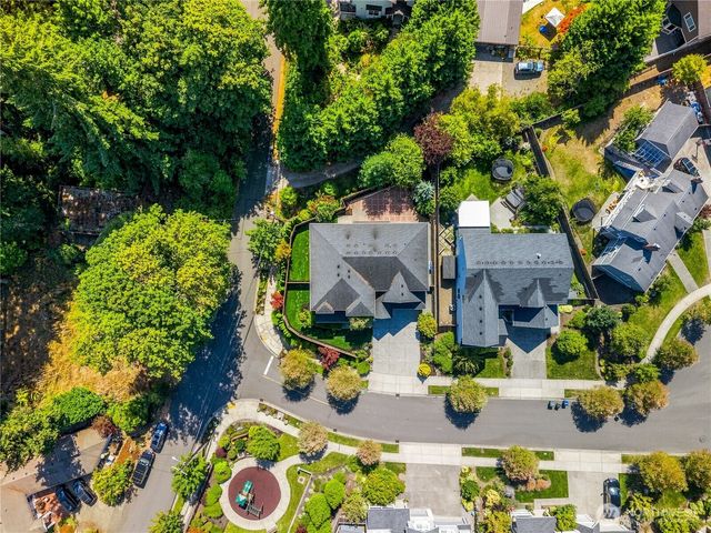 10833 NE 190th Place, Bothell, WA 98011