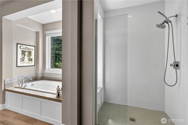 10833 NE 190th Place, Bothell, WA 98011