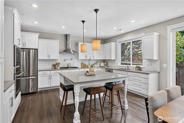 10833 NE 190th Place, Bothell, WA 98011