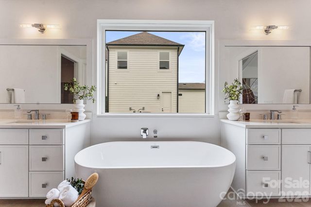 1008 Courtney Lane 28, Wesley Chapel, NC 28173