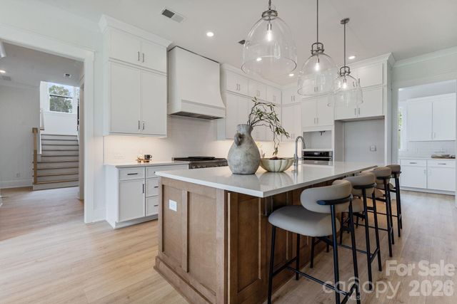 1008 Courtney Lane 28, Wesley Chapel, NC 28173