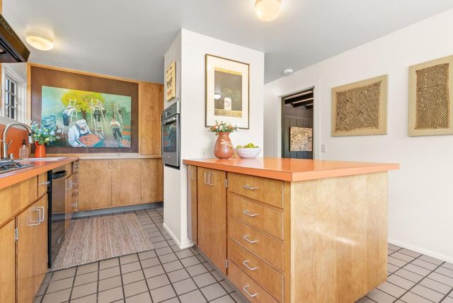 1120 King Street, Santa Cruz, CA 95060