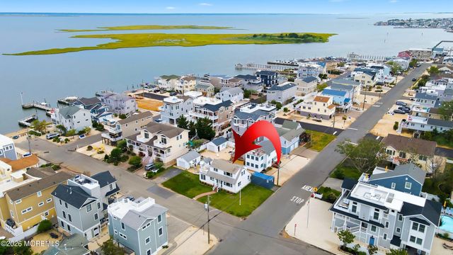 101 W 17th Street, Long Beach Twp, NJ 08008