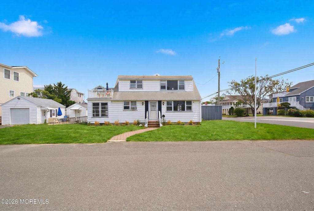 101 W 17th Street, Long Beach Twp, NJ 08008