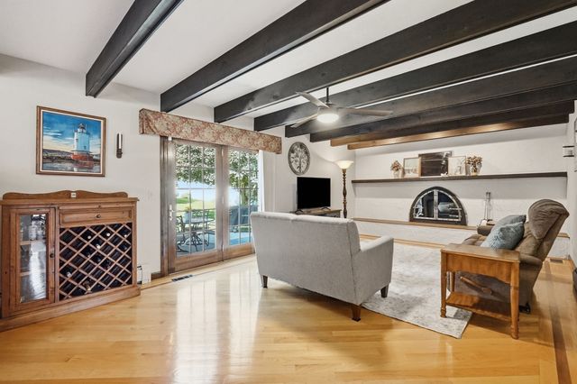 105 Higher Brook Dr, Ludlow, MA 01056