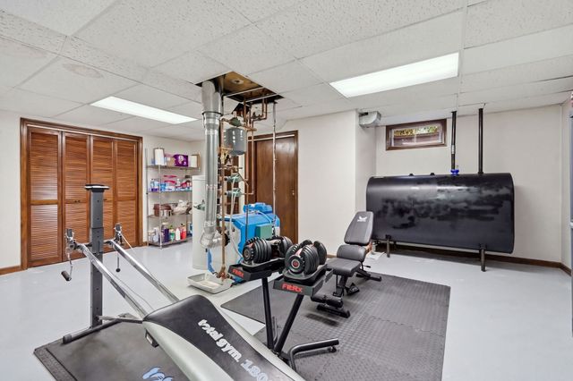 105 Higher Brook Dr, Ludlow, MA 01056