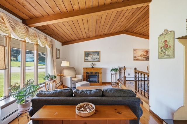 105 Higher Brook Dr, Ludlow, MA 01056