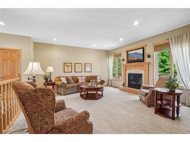 1325 Alton Lane, Hammond, WI 54015