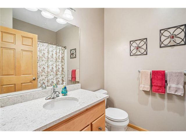 1325 Alton Lane, Hammond, WI 54015