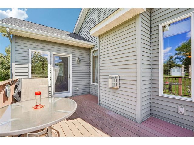 1325 Alton Lane, Hammond, WI 54015