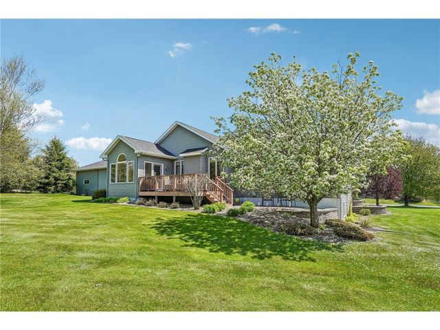 1325 Alton Lane, Hammond, WI 54015