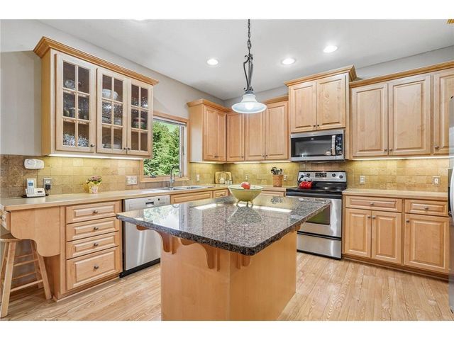 1325 Alton Lane, Hammond, WI 54015