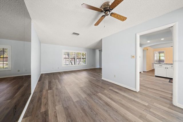 1221 MAGDALENE GROVE AVENUE, Tampa, FL 33613