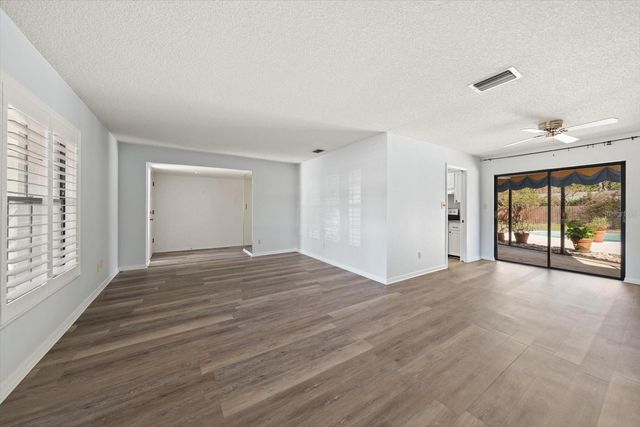 1221 MAGDALENE GROVE AVENUE, Tampa, FL 33613