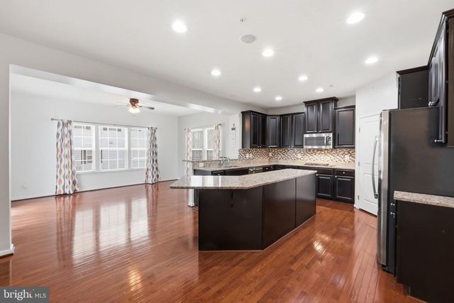 9356 ROCK LYNN CIR, Waldorf, MD 20603