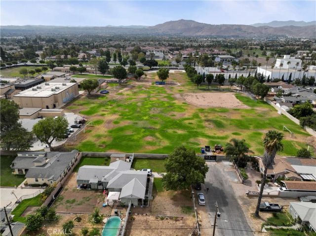 5007 Buckeye, Riverside, CA 92505