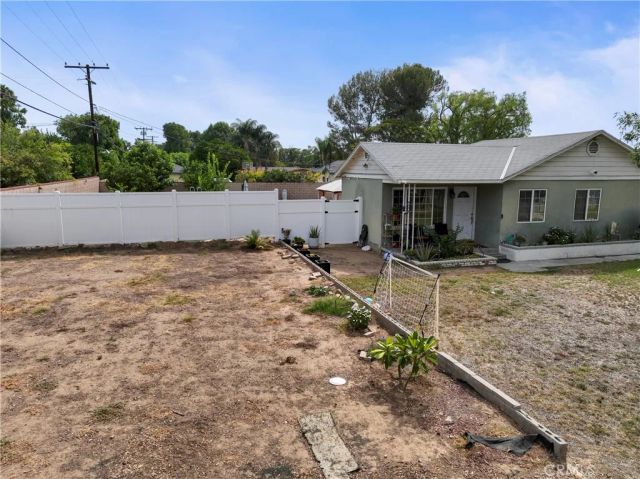5007 Buckeye, Riverside, CA 92505