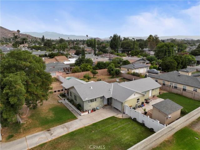5007 Buckeye, Riverside, CA 92505