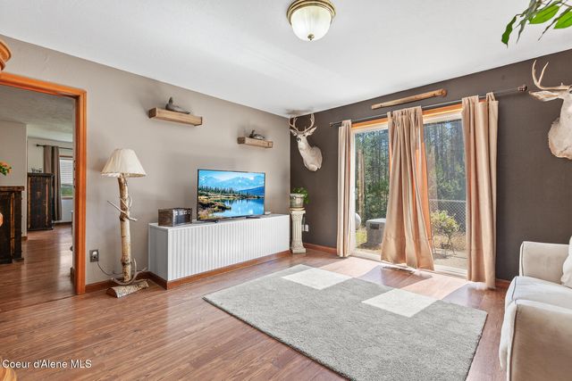 34197 N Hayden DR, Spirit Lake, ID 83869