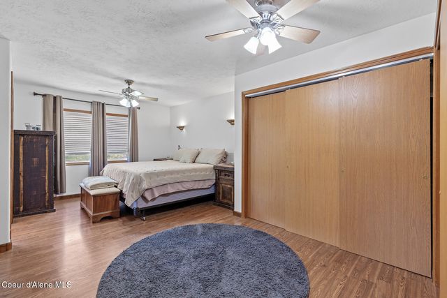 34197 N Hayden DR, Spirit Lake, ID 83869