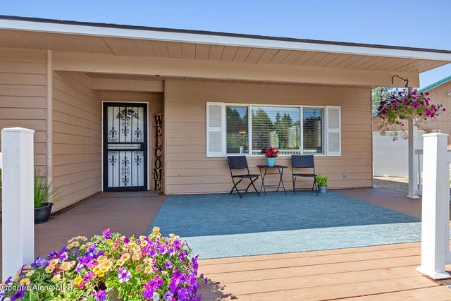 34197 N Hayden DR, Spirit Lake, ID 83869