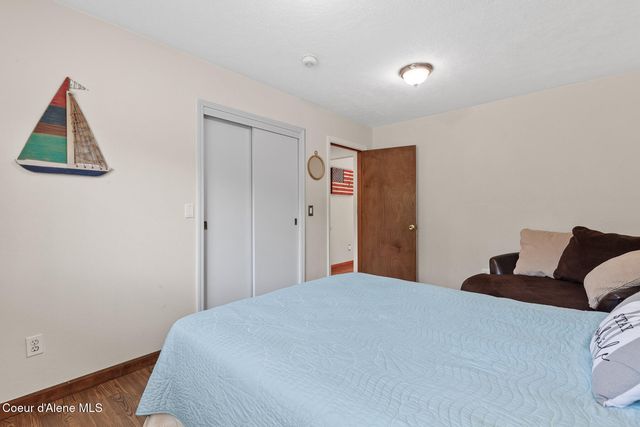 34197 N Hayden DR, Spirit Lake, ID 83869