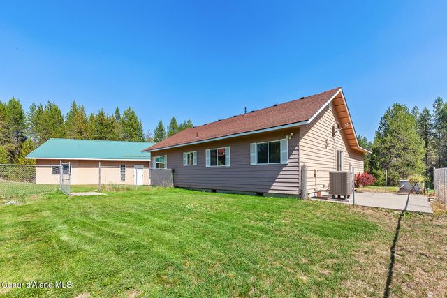 34197 N Hayden DR, Spirit Lake, ID 83869