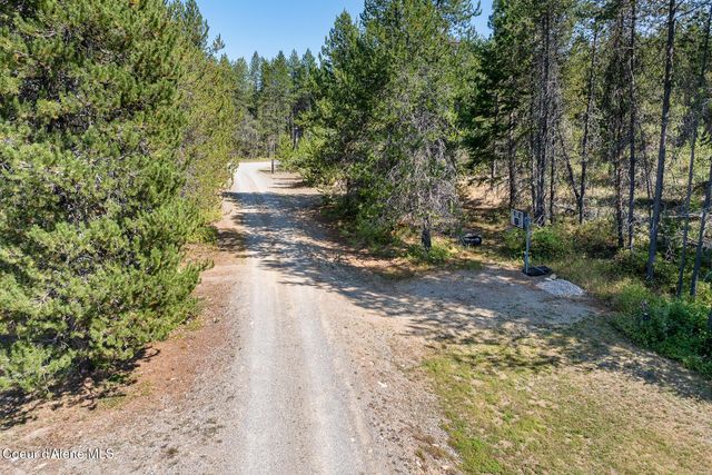 34197 N Hayden DR, Spirit Lake, ID 83869