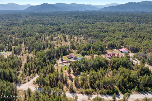 34197 N Hayden DR, Spirit Lake, ID 83869