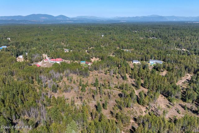 34197 N Hayden DR, Spirit Lake, ID 83869