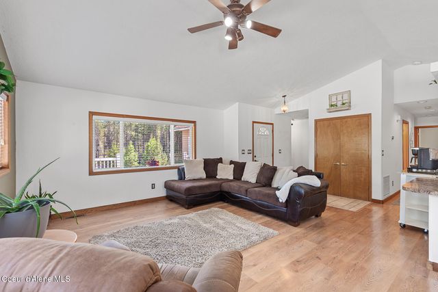 34197 N Hayden DR, Spirit Lake, ID 83869