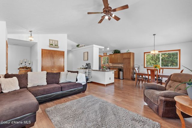 34197 N Hayden DR, Spirit Lake, ID 83869