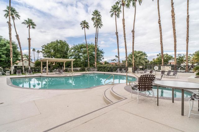 43954 Via Granada, Palm Desert, CA 92211