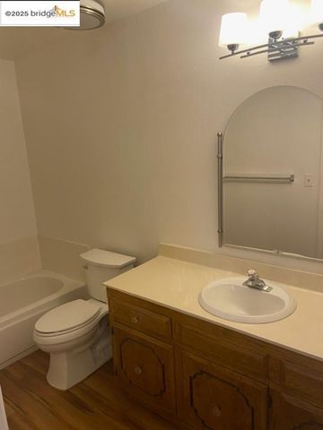 4257 Suzanne Dr, Pittsburg, CA 94565