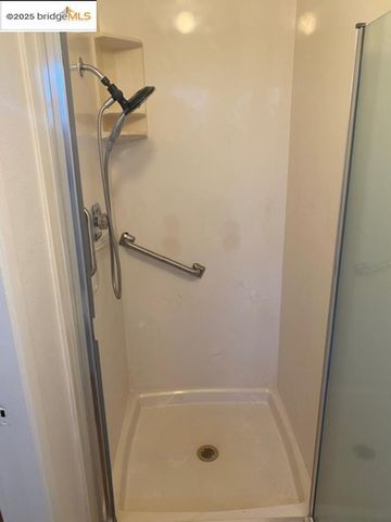 4257 Suzanne Dr, Pittsburg, CA 94565