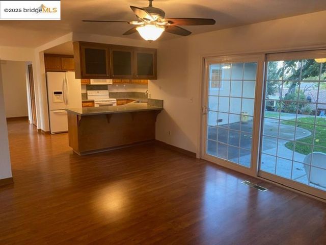 4257 Suzanne Dr, Pittsburg, CA 94565