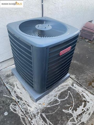 4257 Suzanne Dr, Pittsburg, CA 94565