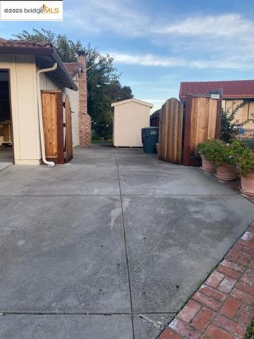 4257 Suzanne Dr, Pittsburg, CA 94565