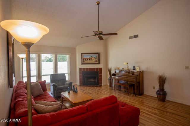3644 W Laredo Street, Chandler, AZ 85226