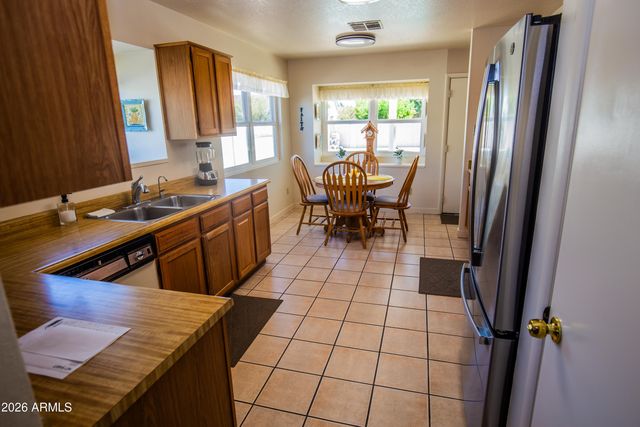 3644 W Laredo Street, Chandler, AZ 85226