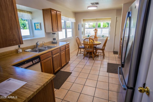 3644 W Laredo Street, Chandler, AZ 85226