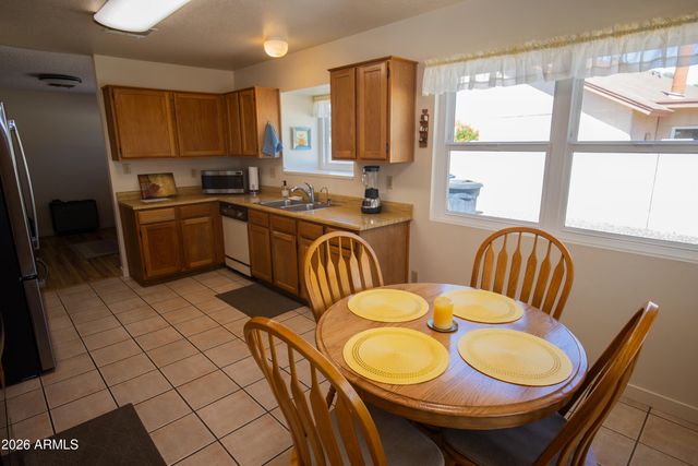 3644 W Laredo Street, Chandler, AZ 85226