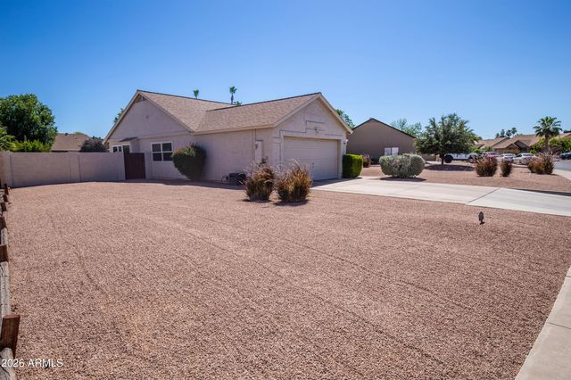 3644 W Laredo Street, Chandler, AZ 85226